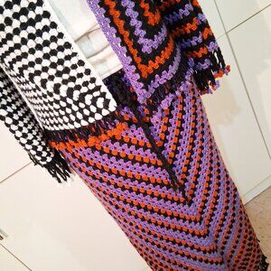 Granny Square Style Floral Fringe Skirt Red Purple Black M/L